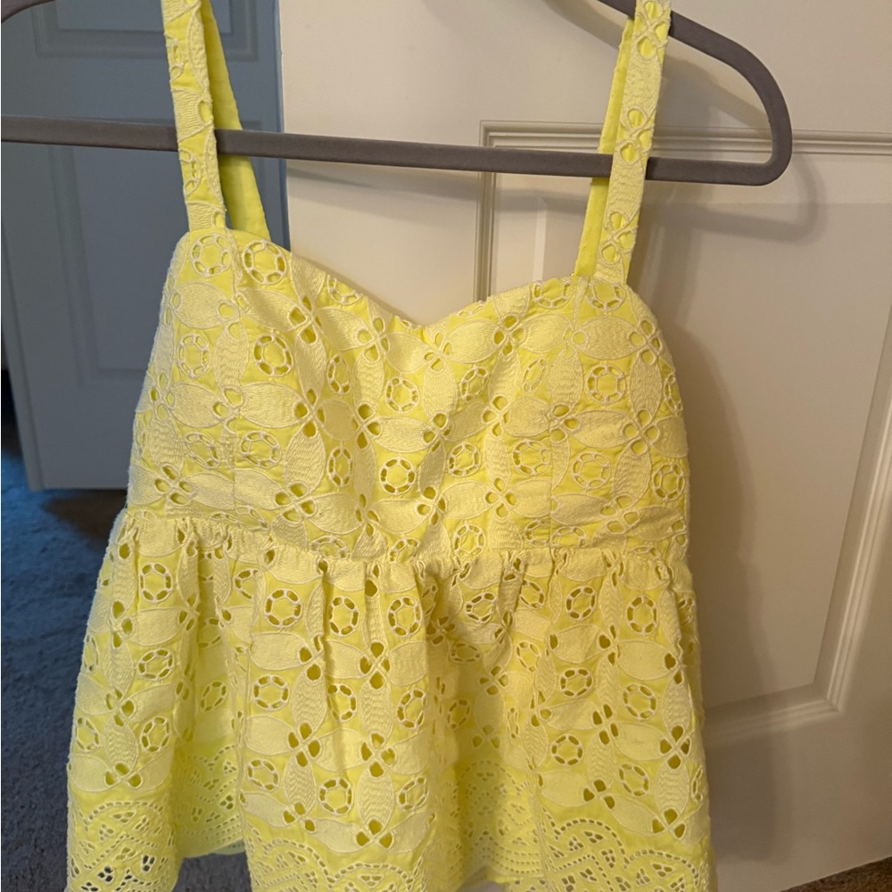 Lilly Pulitzer size 8, worn once, tag included. Michaela Eyelet Cami, yellow